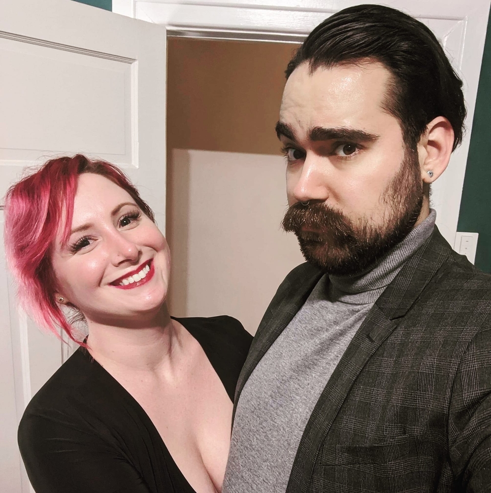 Meet your Posher, Mangie